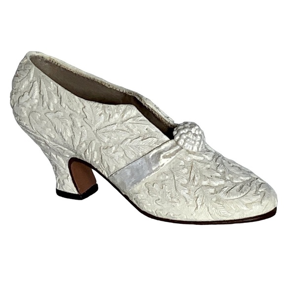 Vintage Just The Right Shoe Wedding I Do Raine Miniature Collectible Ivory 1999 - Picture 5 of 12